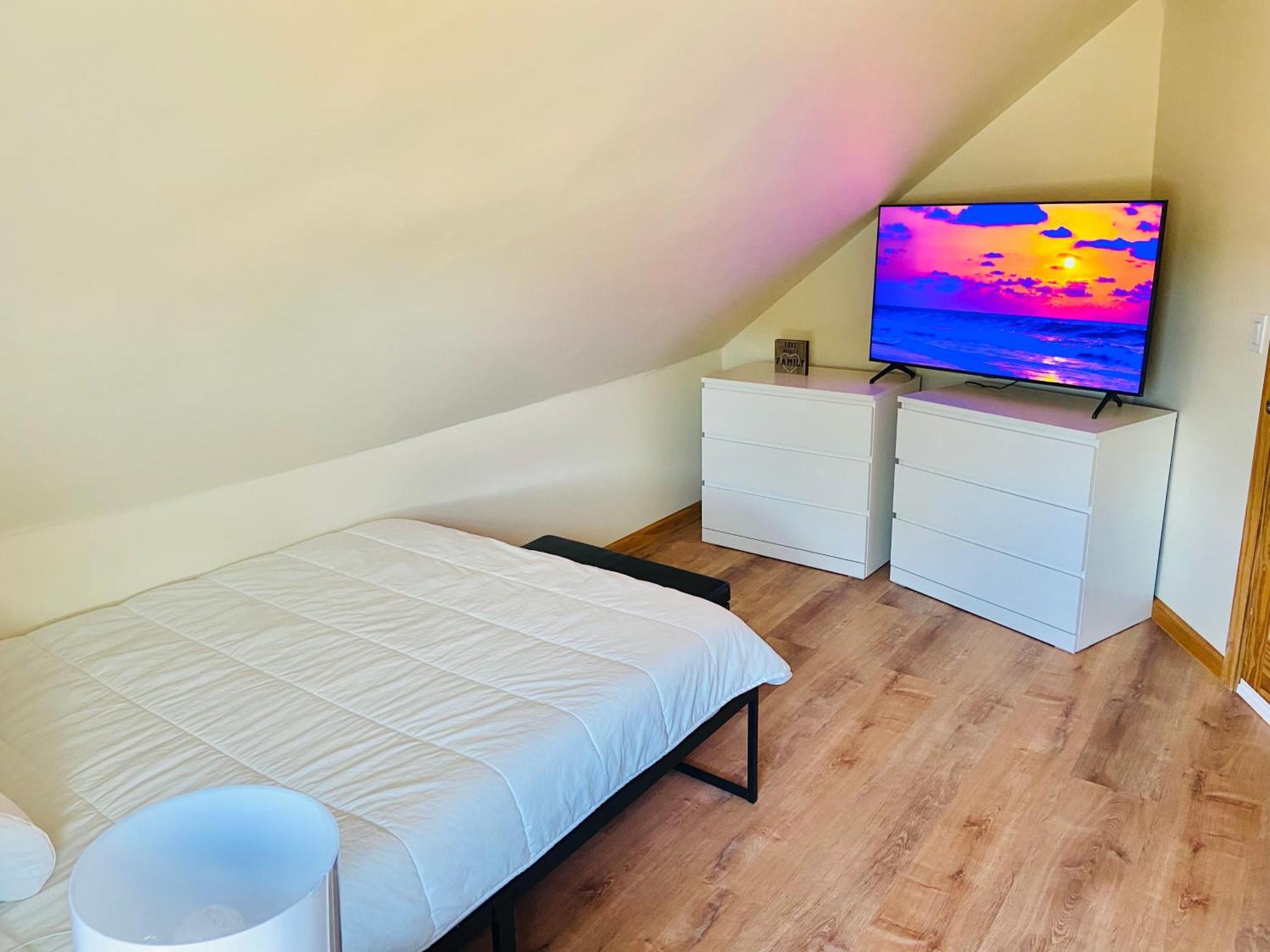 HaledonBright, Stylish & Cozy Private Attic Unit Near Nyc!公寓 外观 照片
